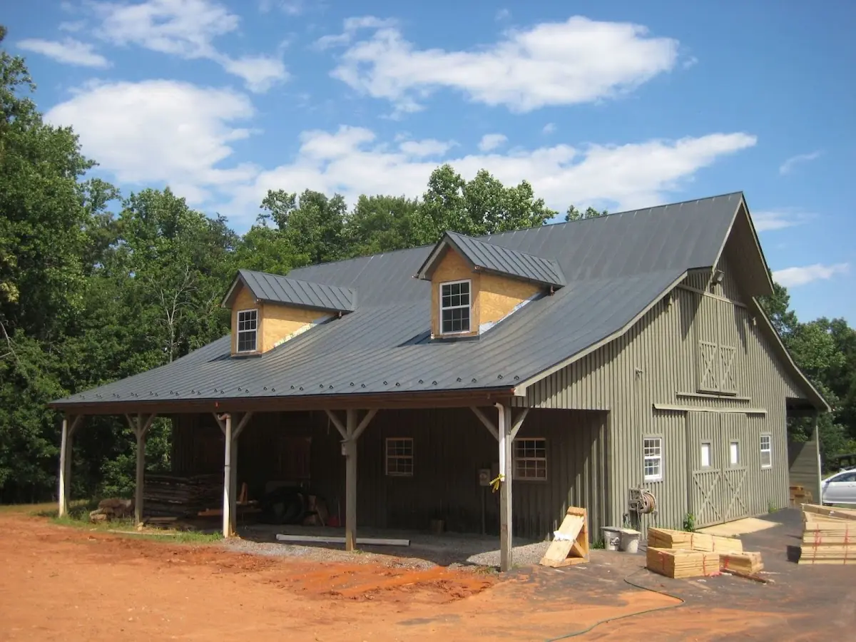 Expert Asphalt Roof Repair workmanship in Berlin